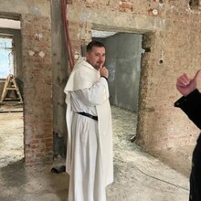 Fr. Misha leads the tour